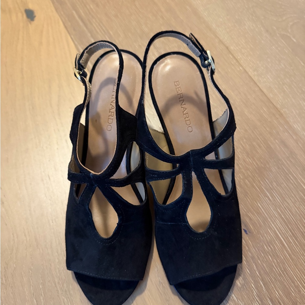 Bernardo Nili Slingback Sandal Size 8.5 Black - Picture 5 of 8